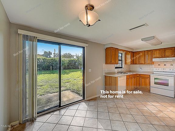 2nd image of 11313 Princessa Ln