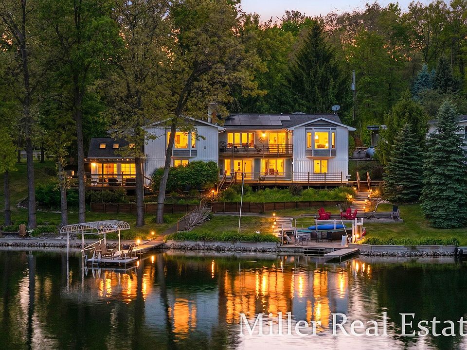 1st image of 1589 Pleasant View Rd