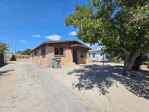 6005 Tampa Ave Photo 1