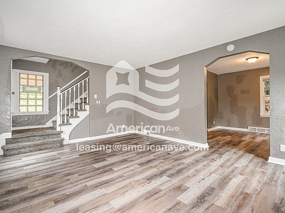 3-Living Room