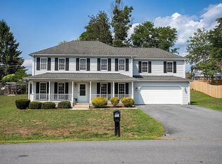 96 Laurel Wood Dr, Waynesboro, VA 22980