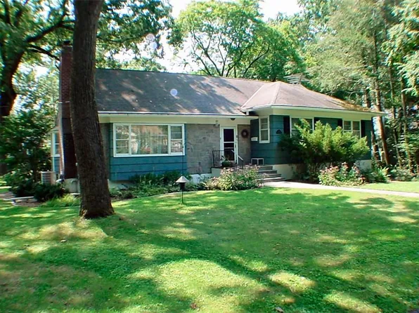 10 Evergreen Way, Sleepy Hollow, NY 10591