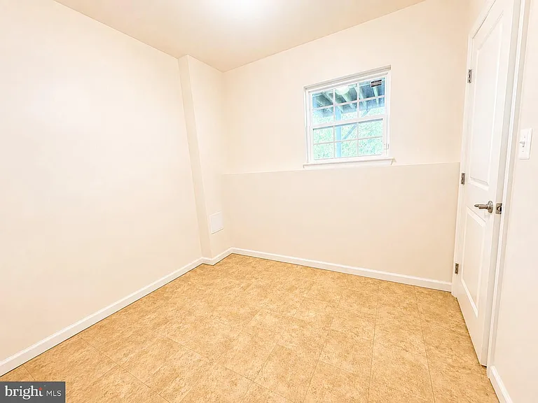 22605 Winding Woods Way — Photo 39