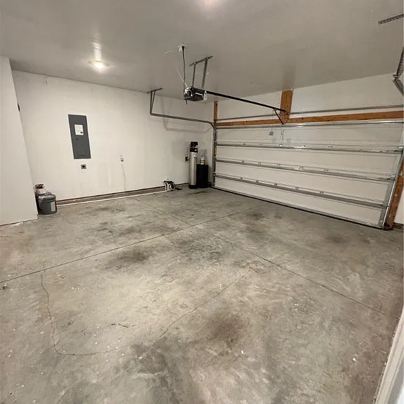 147 Troupe Dr — Photo 6