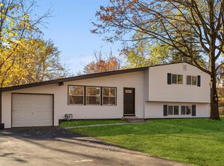 17 Stony Run Rd, Newburgh, NY 12550