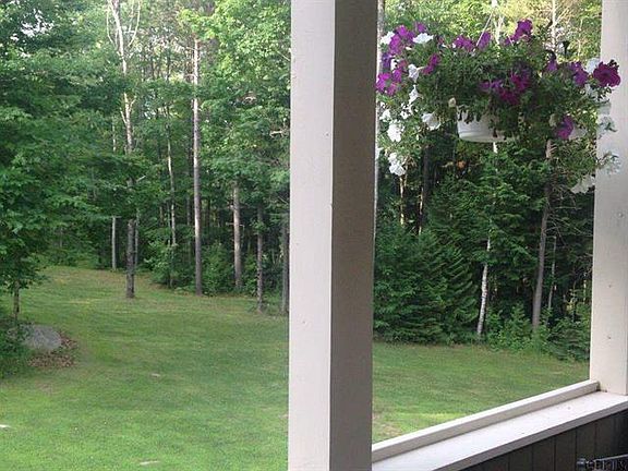 3rd image of 78 Hemlock Dr