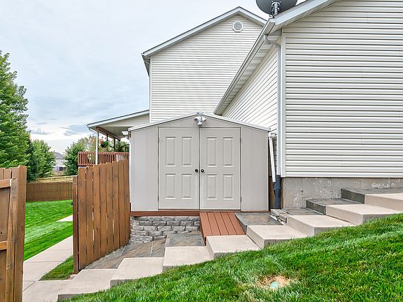 5th image of 1128 River Birch Dr