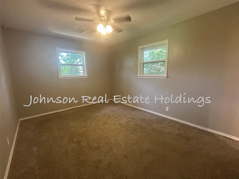 3204 Wayside Dr — Photo 20
