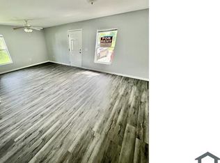 38629 Rose Ln, Zephyrhills, FL 33542