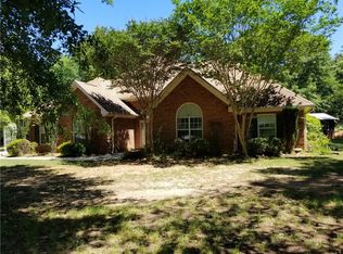 1017 Justin Cir, Social Circle, GA 30025