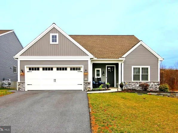1098 Alden Way #U-0102, Lebanon, PA 17042