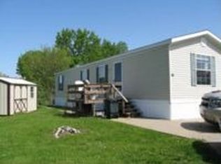 225 Acorn Dr, Quincy, IL 62305