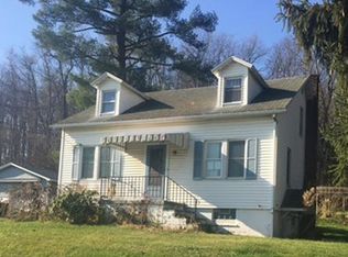 505 Laurel Ln, Mount Pleasant, PA 15666
