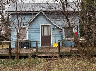 5580 Cedar St, Millersburg, MI 49759