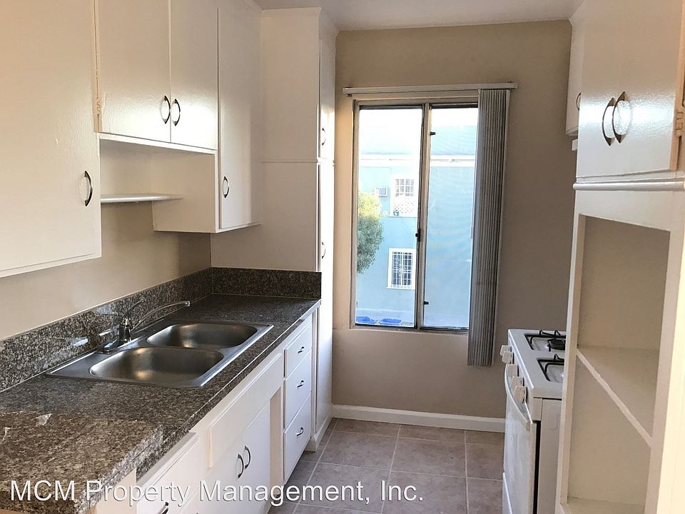 1st image of 6051 Romaine St APT 10