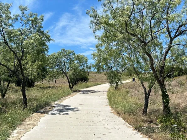 3047 Winding Creek Trl, Aledo, TX 76008