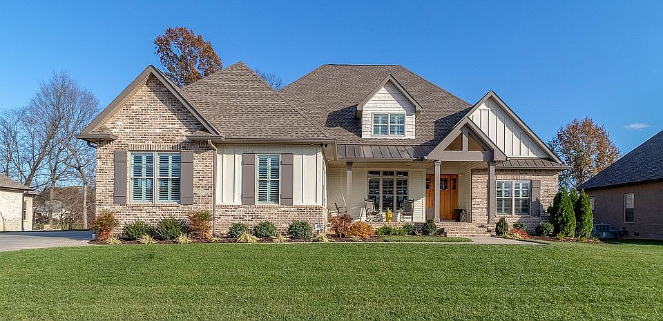 1st image of 279 Harrowgate Dr