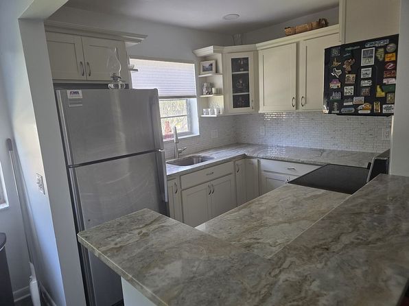 221 Chatham E #221-K