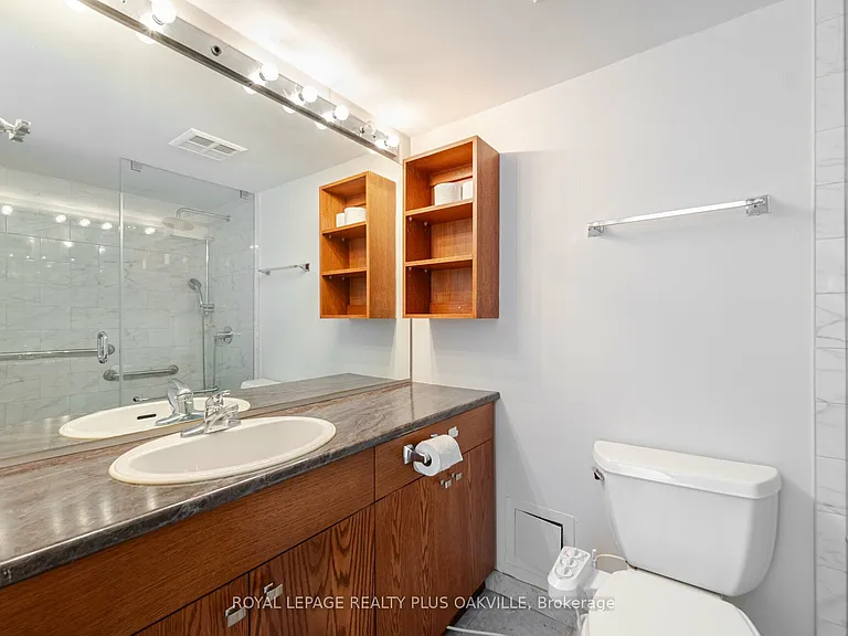 2177 Burnhamthorpe Rd W #1810 — Photo 19