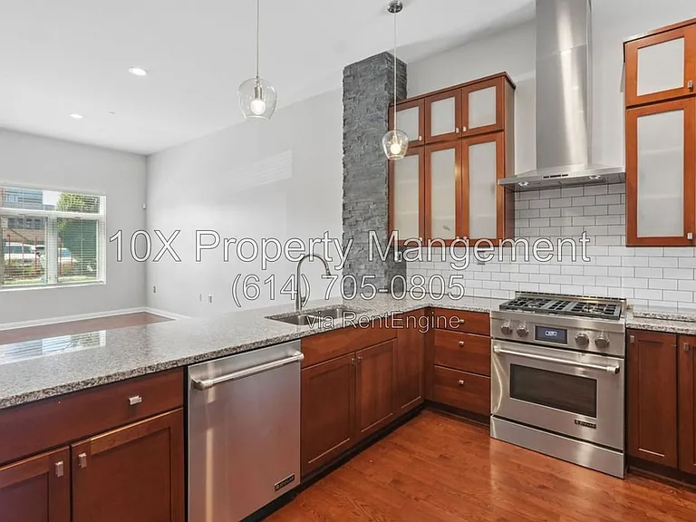 24 W Poplar Ave — Photo 8