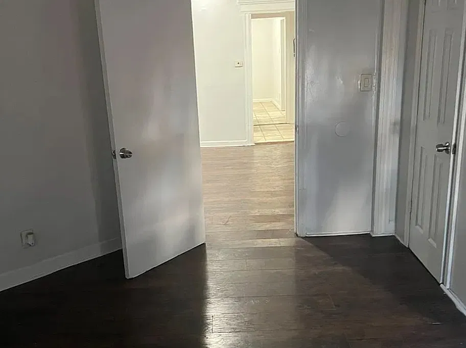 3 bed, $1,950 — Photo 2