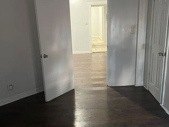 2nd image of 461 Grove St APT 1