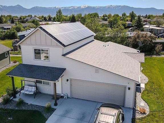 3rd image of 302 Butler Creek Ave