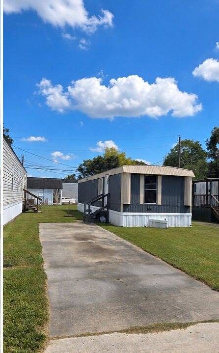 2nd image of 1231 Hebert Ave #62