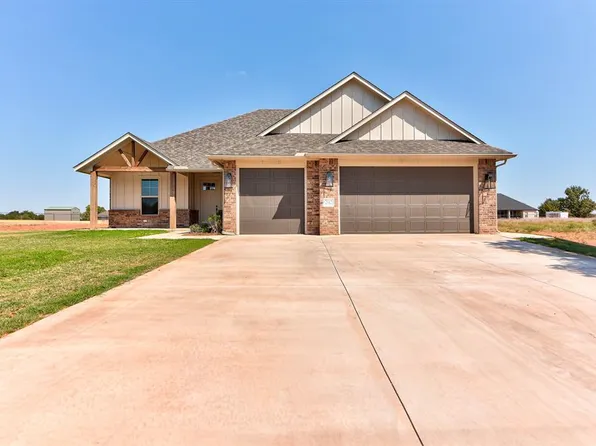 2312 Lions Pride Way, Blanchard, OK 73010