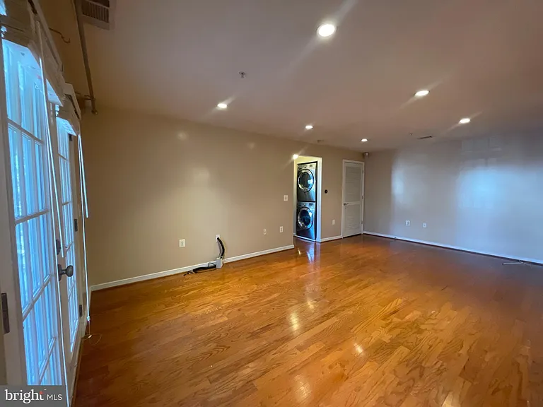 4061 S Four Mile Run Dr #301 — Photo 31