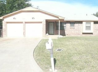 104 NE Babbit St, Lawton, OK 73507