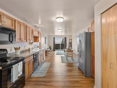 228 S Cottonwood Rd Unit 207, Bozeman, MT, 59718
