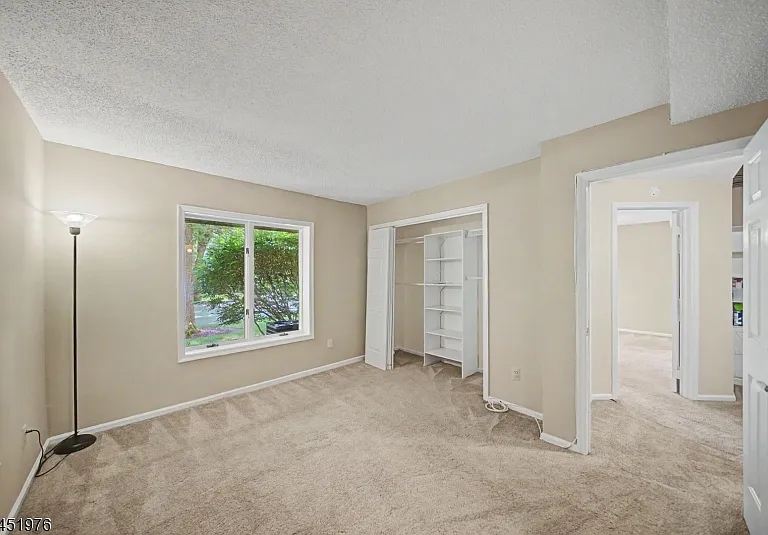 24 Pine Hollow Ct — Photo 19
