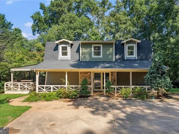 10 Capri Ter, Gainesville, GA 30504