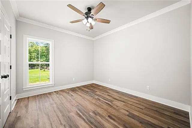 537 Feliciana Dr — Photo 27