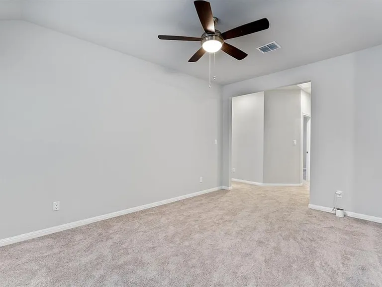127 Wrangell Way — Photo 19