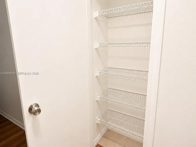 6235 Kendale Lakes Cir #239 — Photo 28