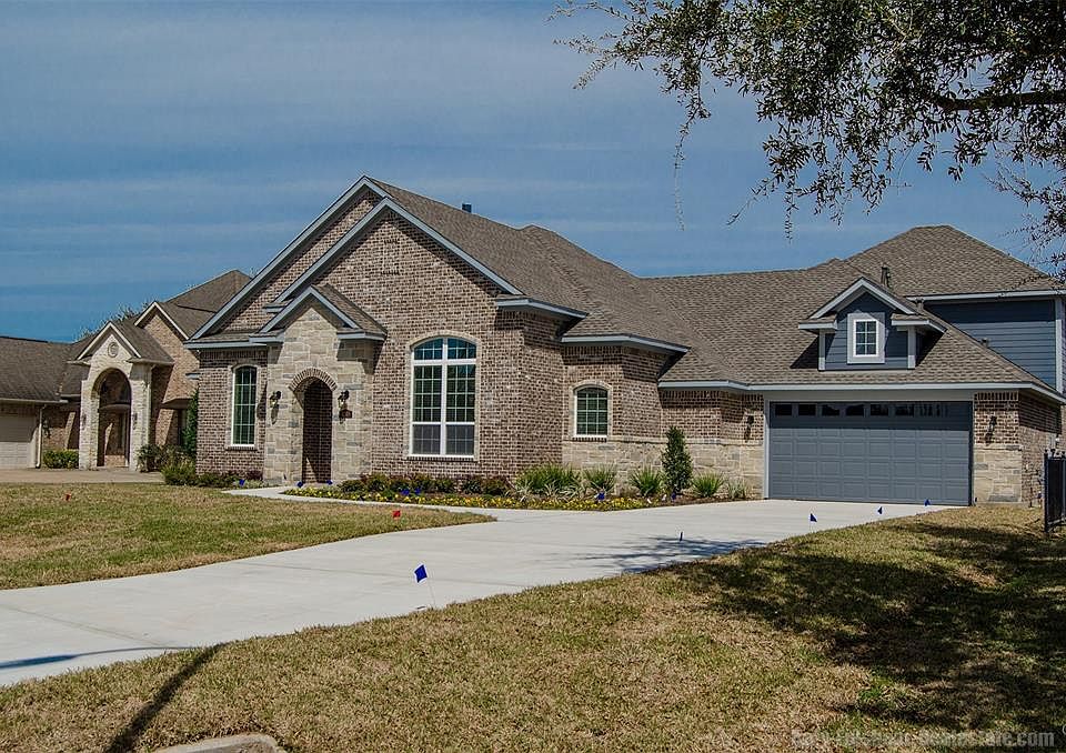 1st image of 4318 Weston Dr