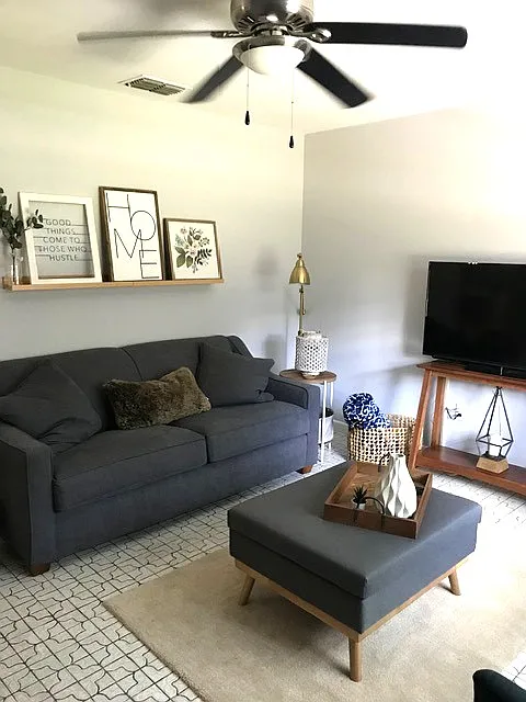 3 bed, 1140 sqft, $2,200 — Photo 2
