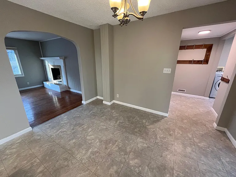 36 Rivermount Ter #A — Photo 40
