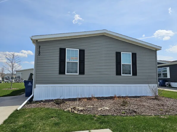 2150 Friendship Dr #743, Traverse City, MI 49686
