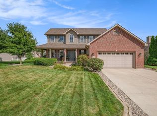9543 Beall St, Dyer, IN