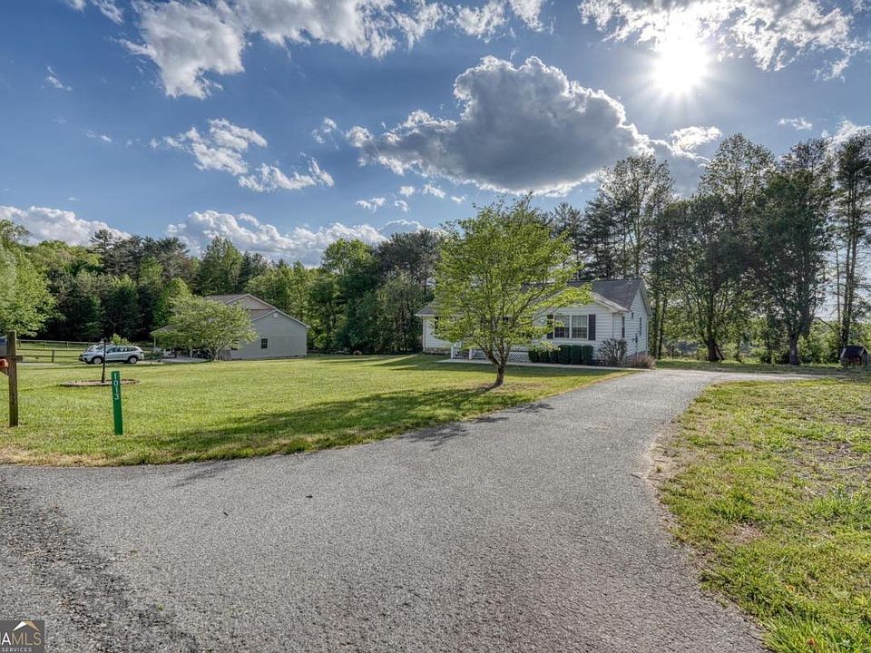1st image of 1013 Bradley Rd #4