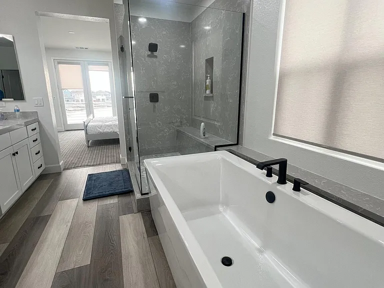 472 Halcyon Pl — Photo 28