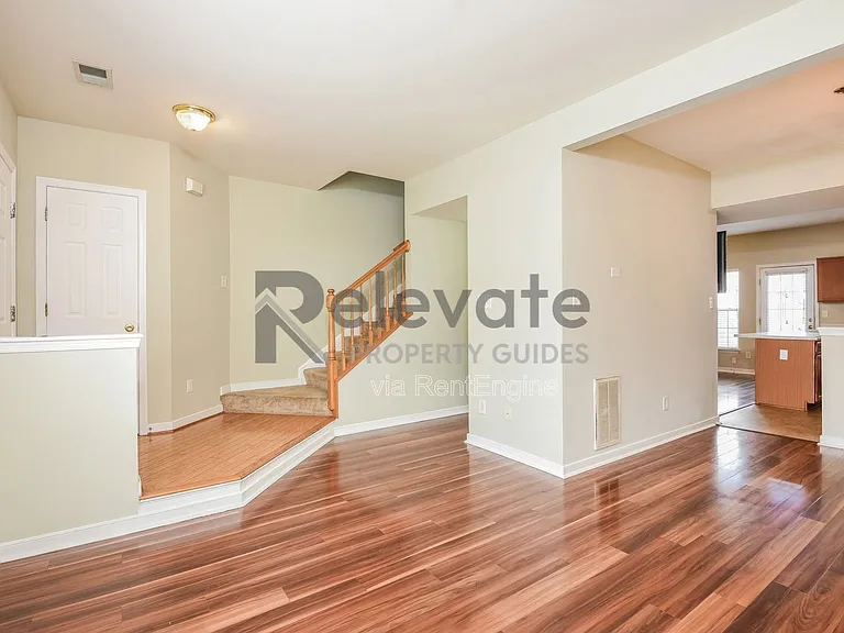 5504 Springwater Ln — Photo 3