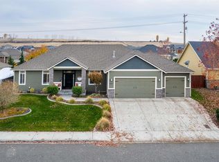 8517 W 9th Ave, Kennewick, WA