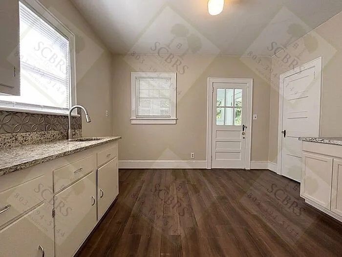 606 Muller Ave — Photo 4