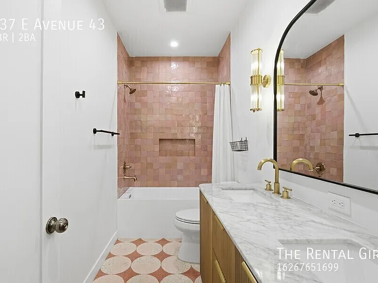 137 E Avenue 43 — Photo 14