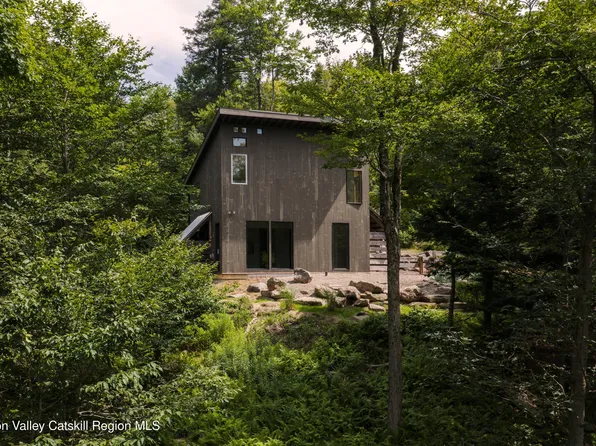 246 Josh Rd, Elka Park, NY 12427