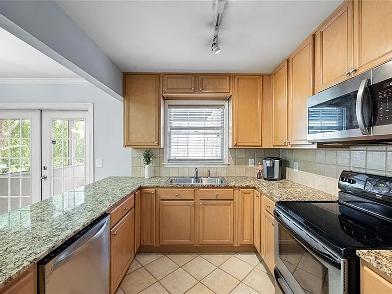 1101 Collier Rd NW #U3 — Photo 10